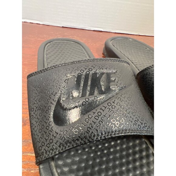 Nike Black Benassi Slides Sandals Size 7 Mens Slip-On Comfort Casual Footwear - Picture 2 of 6